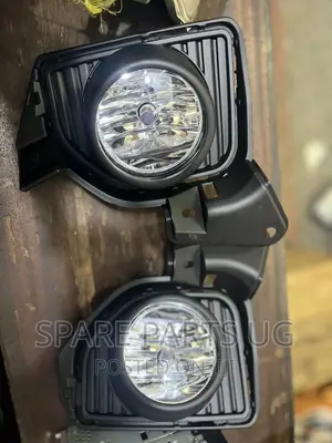 Toyota Hiace / Cube / Drone 2014 - 2019 Spotlights