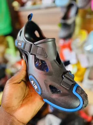 Original Classic Air Open Shoes