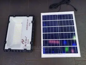 800w Solar Flood Light or Security Light Max