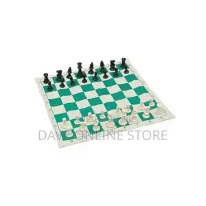 Portable Tournament Chess Game