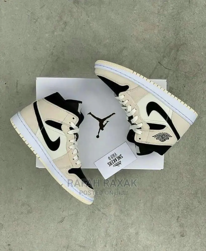 Original Classic Air Jordan 1 Sneakers