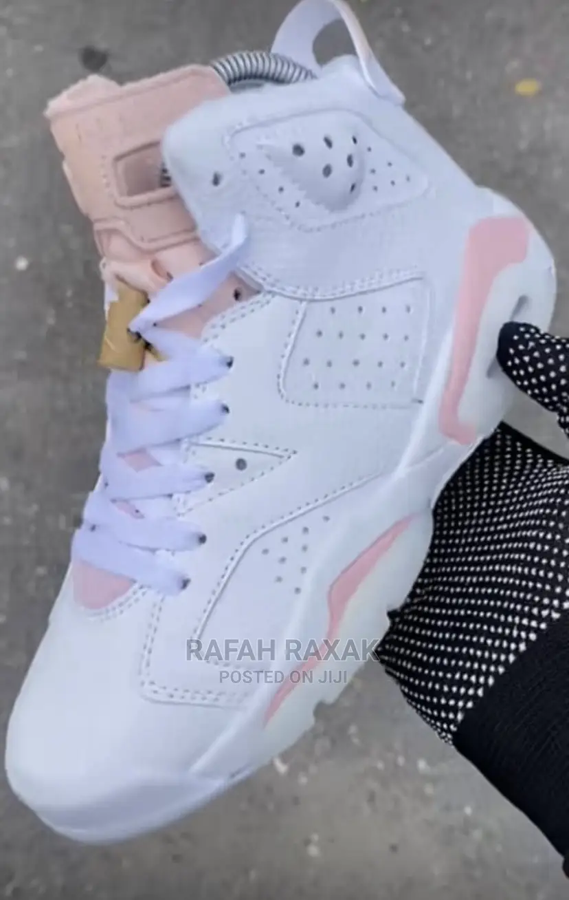 Unisex Classic Air Jordan 6