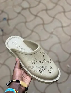 Original Classic Gucci Sandals