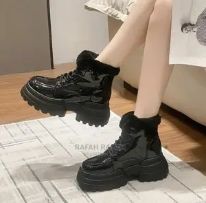 Ladies Classic Fashion Boots