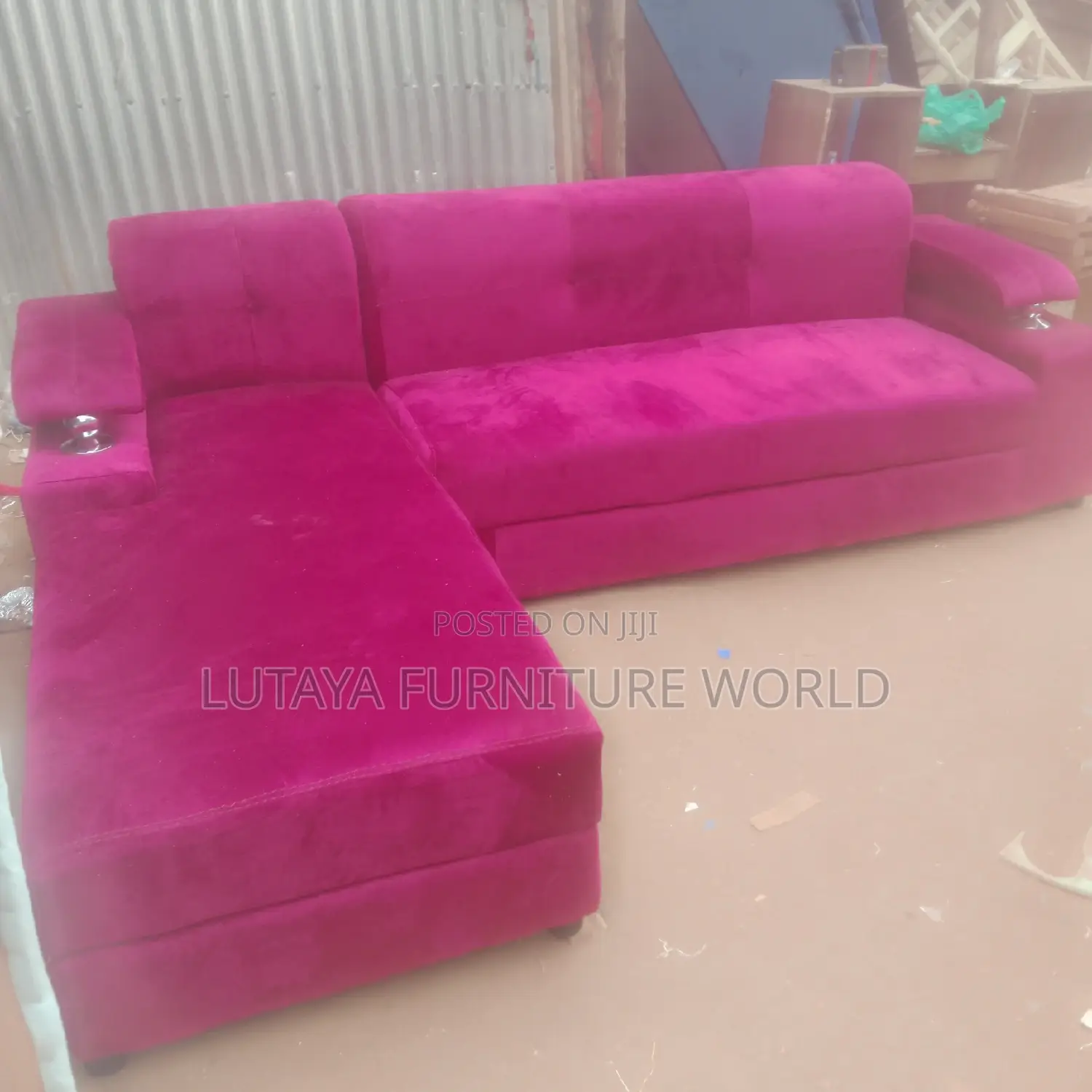 Sofas for Sale in Good Material