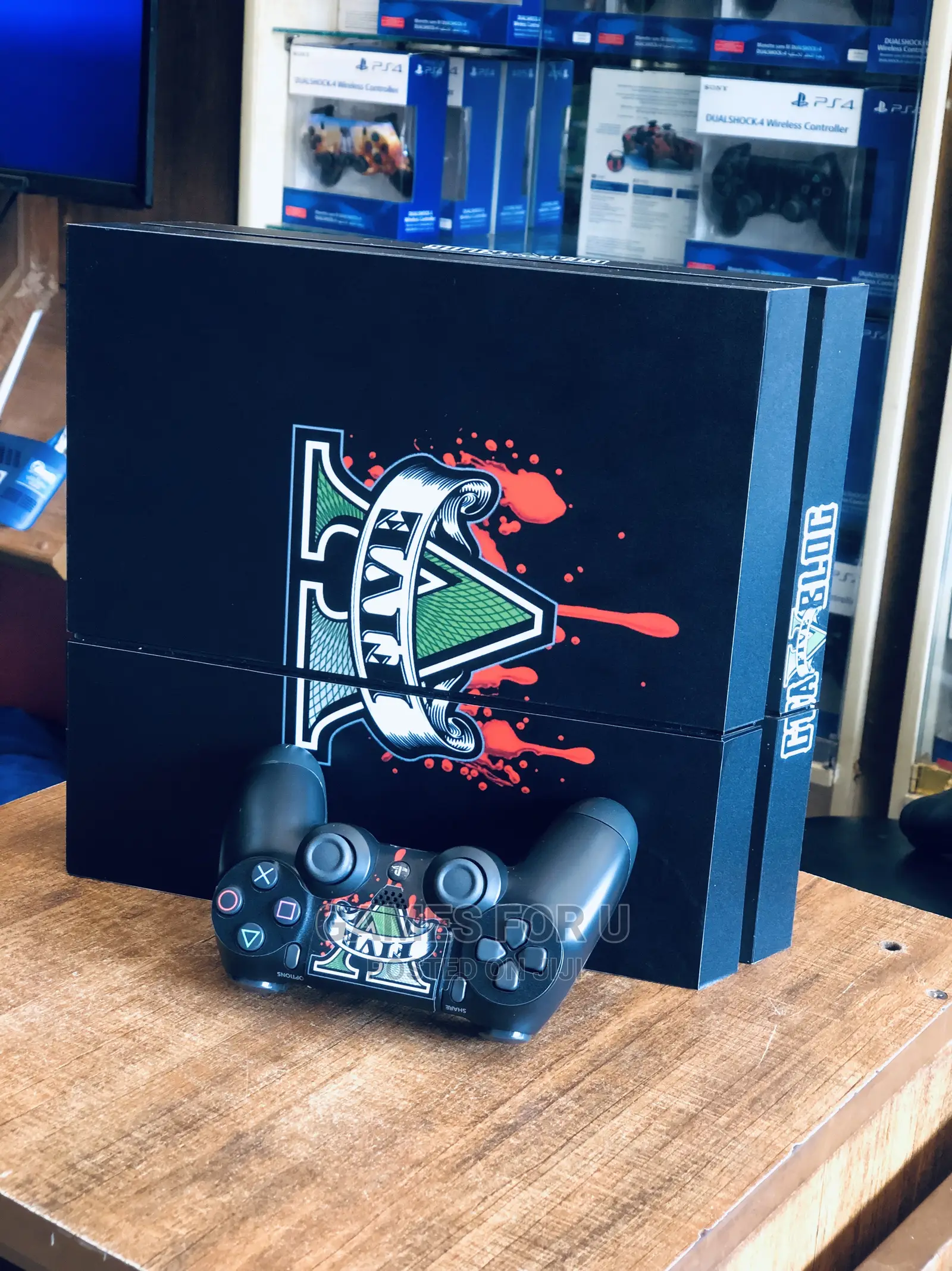 Ps4 STANDARD Chipped Customised
