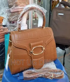 Ladies Classic Handbag - Brown