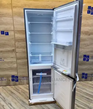 Hisense 341L Double Door Refrigerator With Water Dispenser