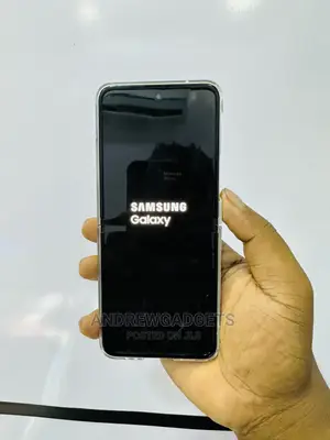 Samsung Galaxy Z Flip 3 256 GB Gold