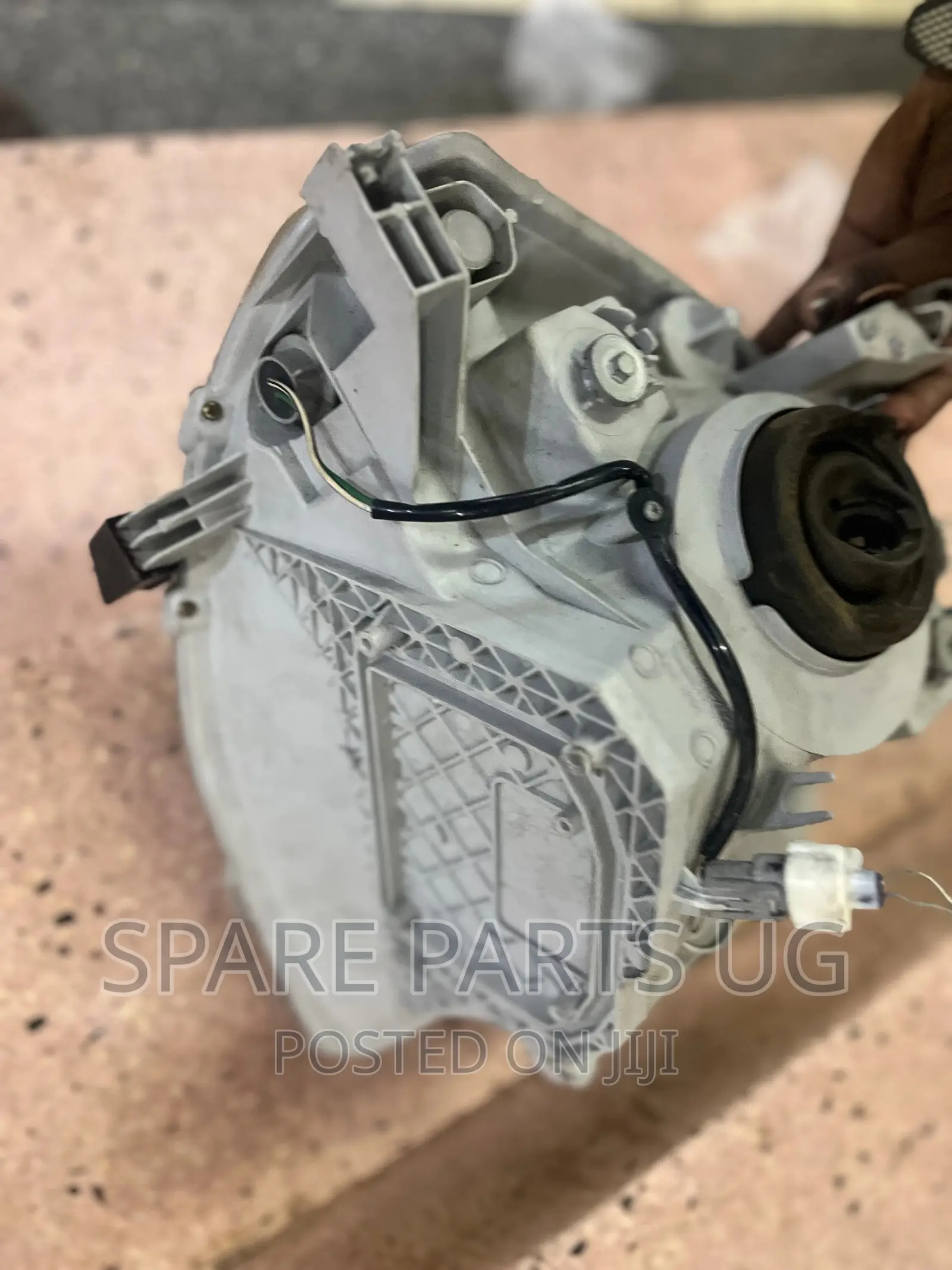 Toyota Sienta Headlight