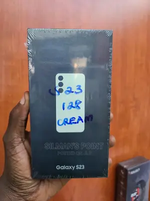 New Samsung Galaxy S23 128 GB Gold