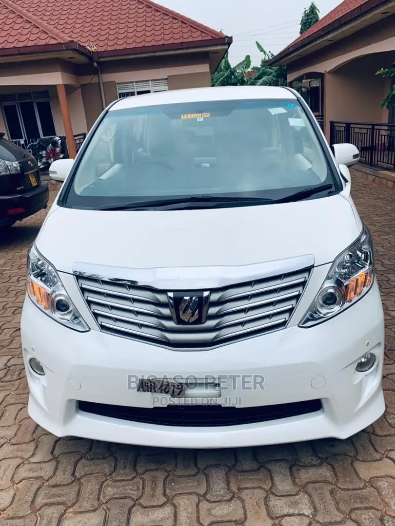 Toyota Alphard 2010 White