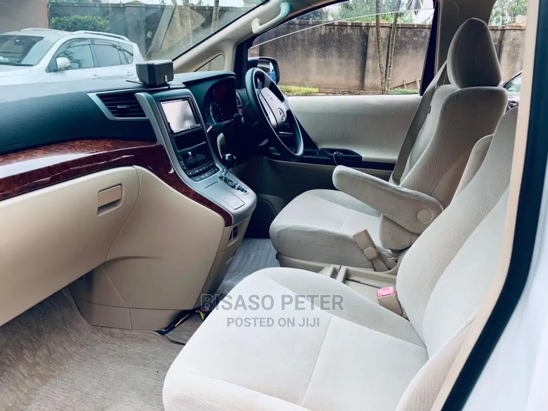 Toyota Alphard 2010 White