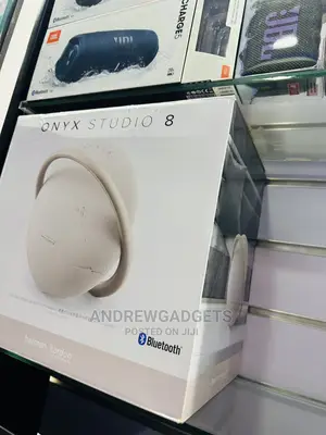 Harman Kardon Studio 8