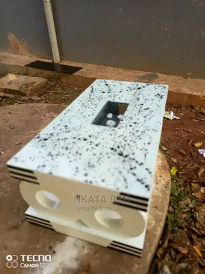Glassed Centre Table
