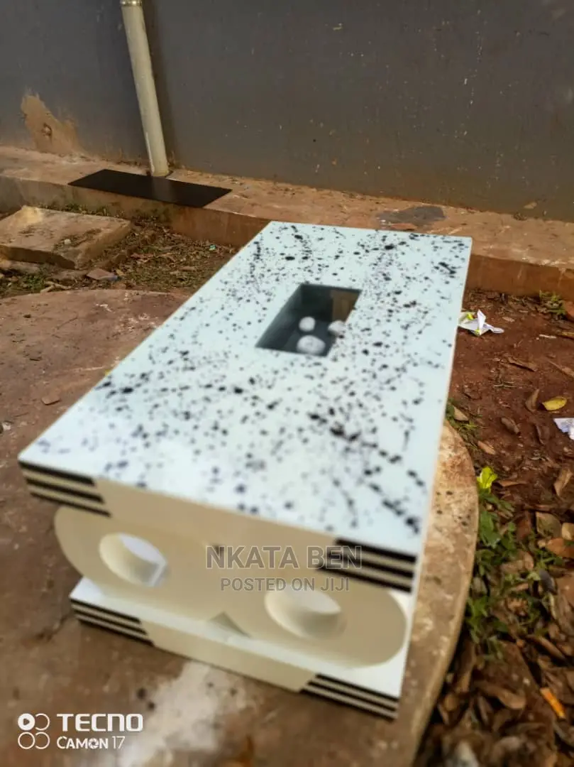 Glassed Centre Table