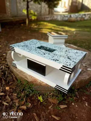 Glassed Centre Table