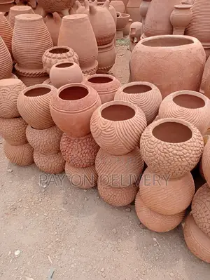 Flower Pots Suppliers