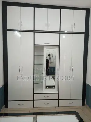 Wardrobe/White Wardrobe Call