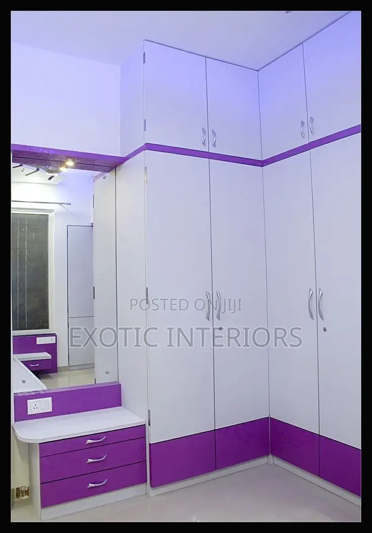 Wardrobe With Dressing Mirror Call