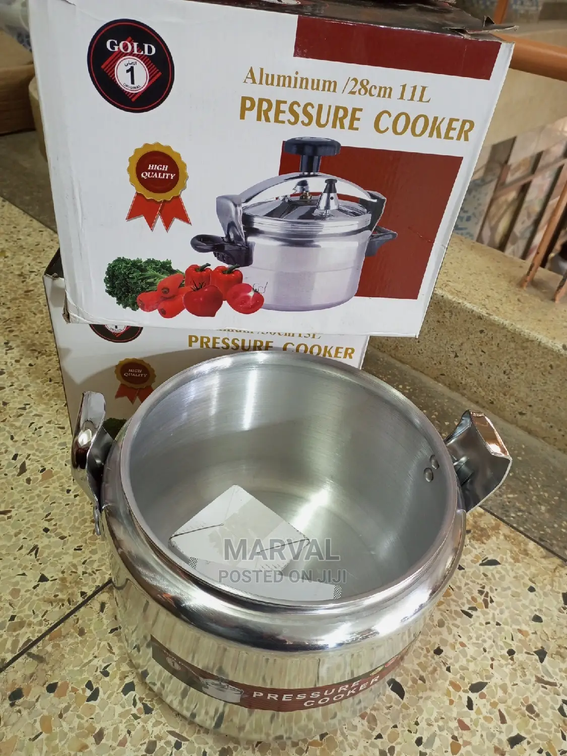 11L Gold Pressure Cooker