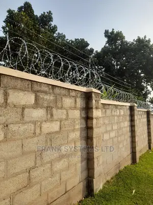 Electric Fence Mixed With Razor Wire Fencing