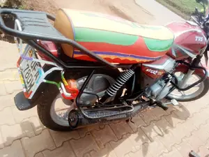 TVS Apache 180 RTR 2018 Orange