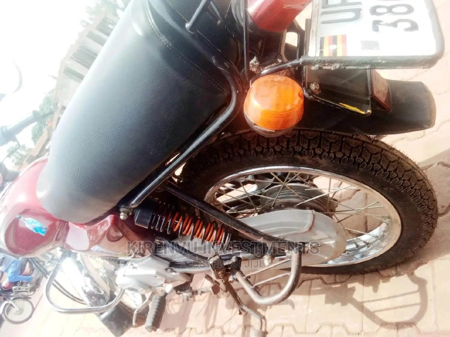 Bajaj Boxer 2018 Brown
