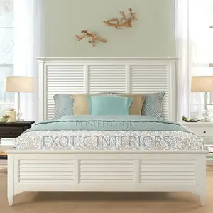 Queen Size Bed of 6x6 Call