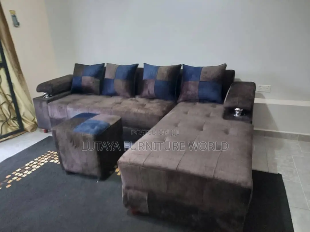 L Shape for Sale in Good Materials and Price