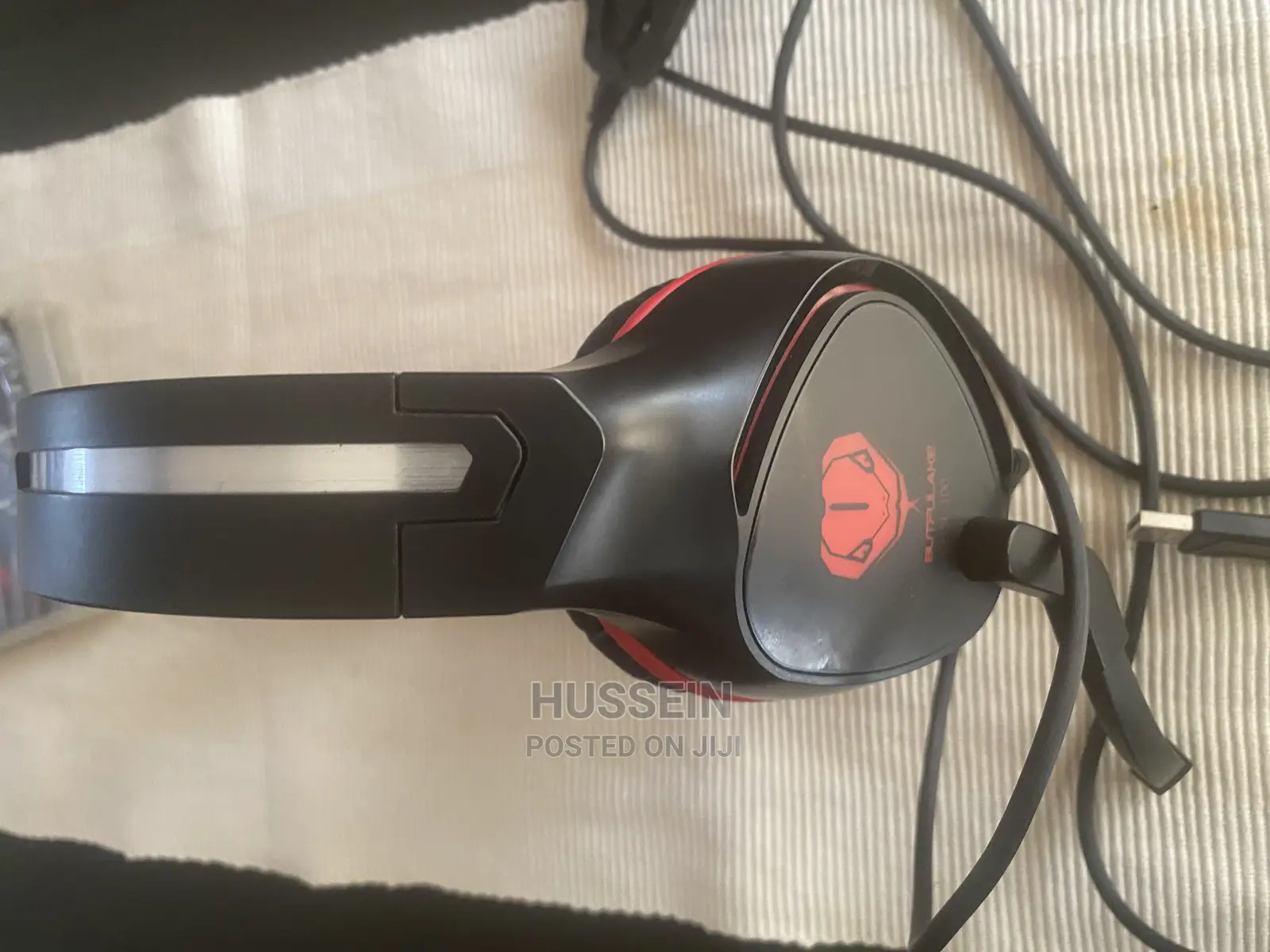 Ear Noise Cancelling Wired SL- 100 Red Headsets