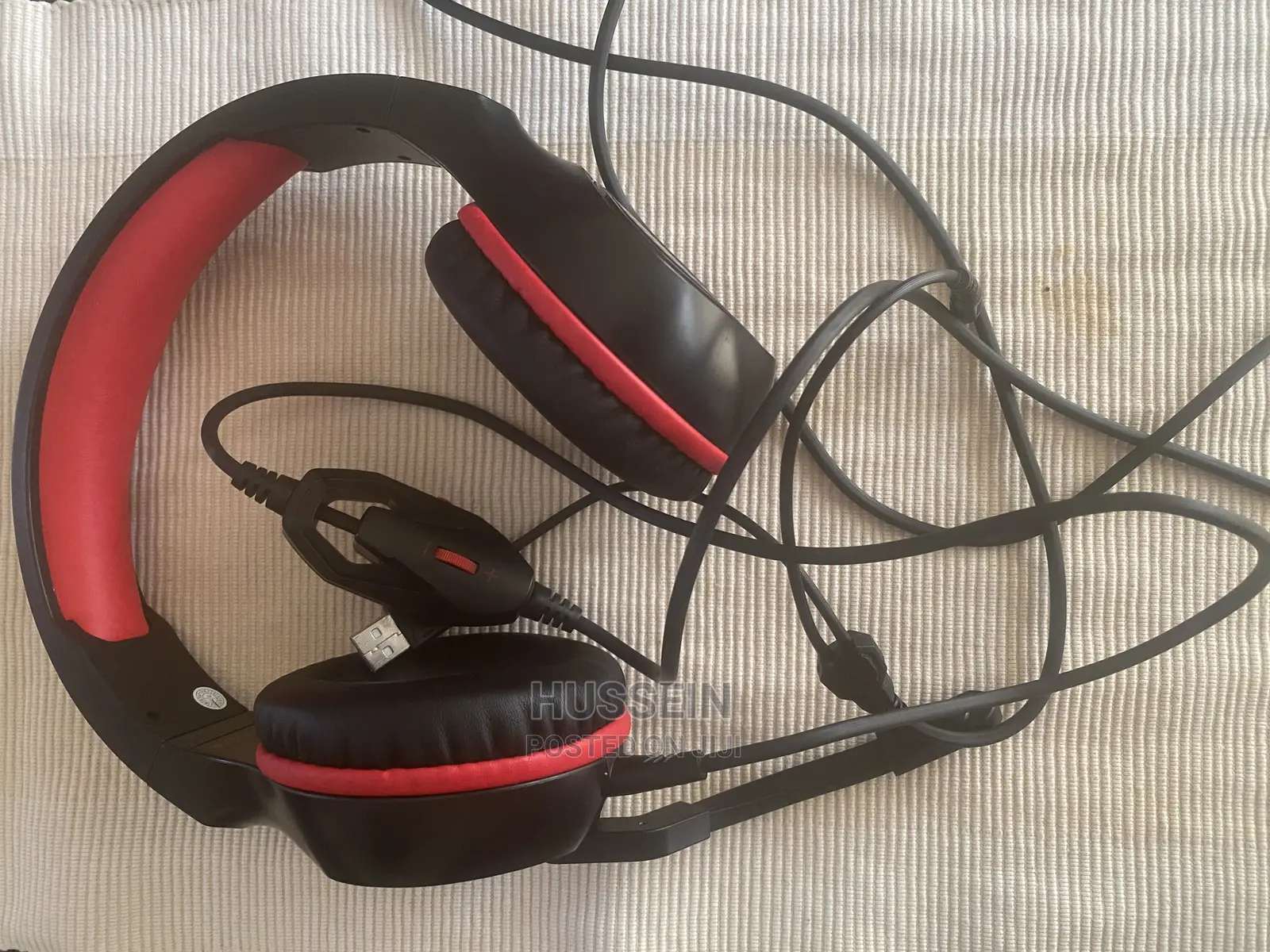 Ear Noise Cancelling Wired SL- 100 Red Headsets