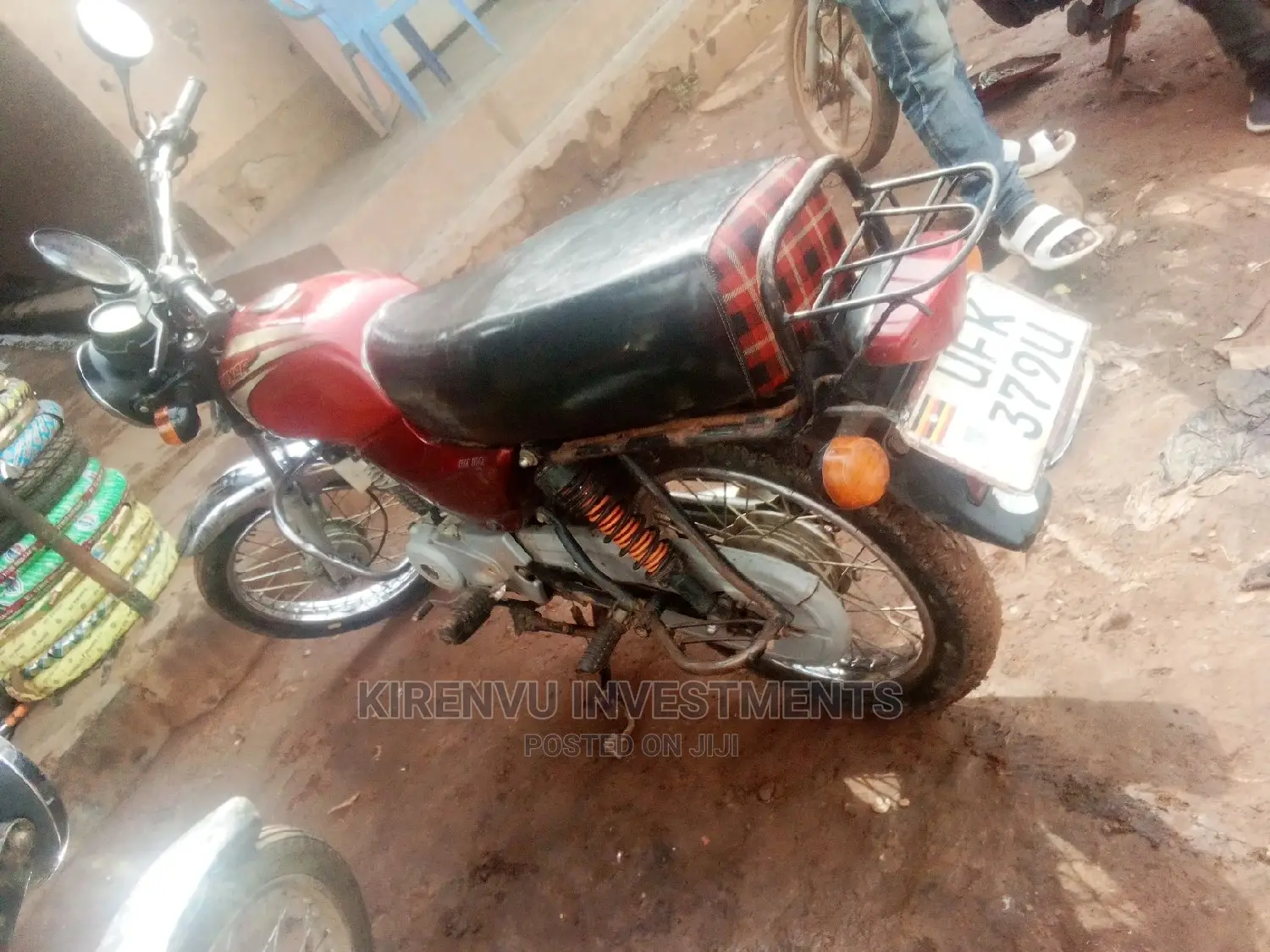 Bajaj Boxer 2018 Orange