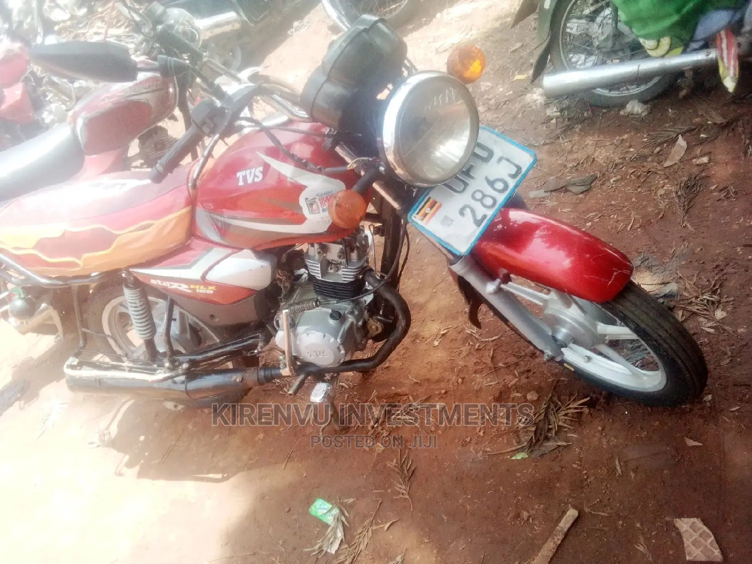 TVS HLX 125 2018 Red
