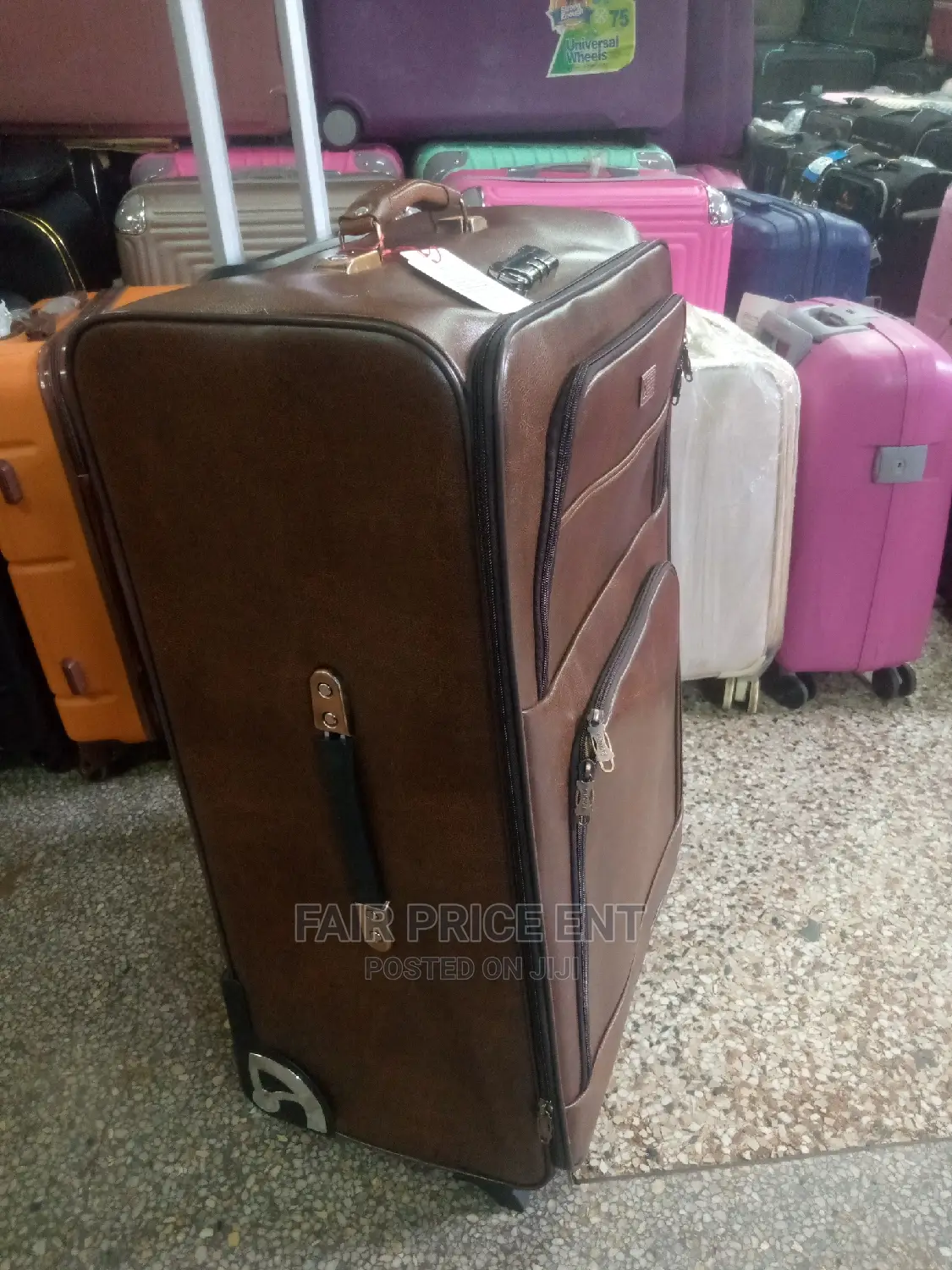 Leather Suitcase Medium ( Brown)
