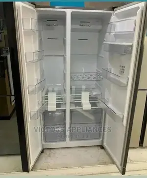 Hisense 670L Side by Side Refrigerator