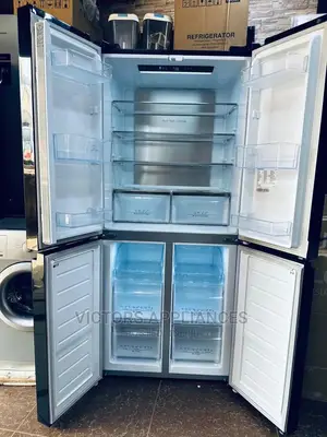 Hisense 561L 4 Door Refrigerator With Mirror Finish