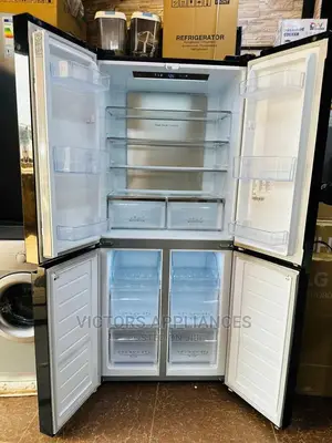 Hisense 561L 4 Door Refrigerator With Mirror Finish