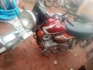 TVS HLX 125 2018 Pink