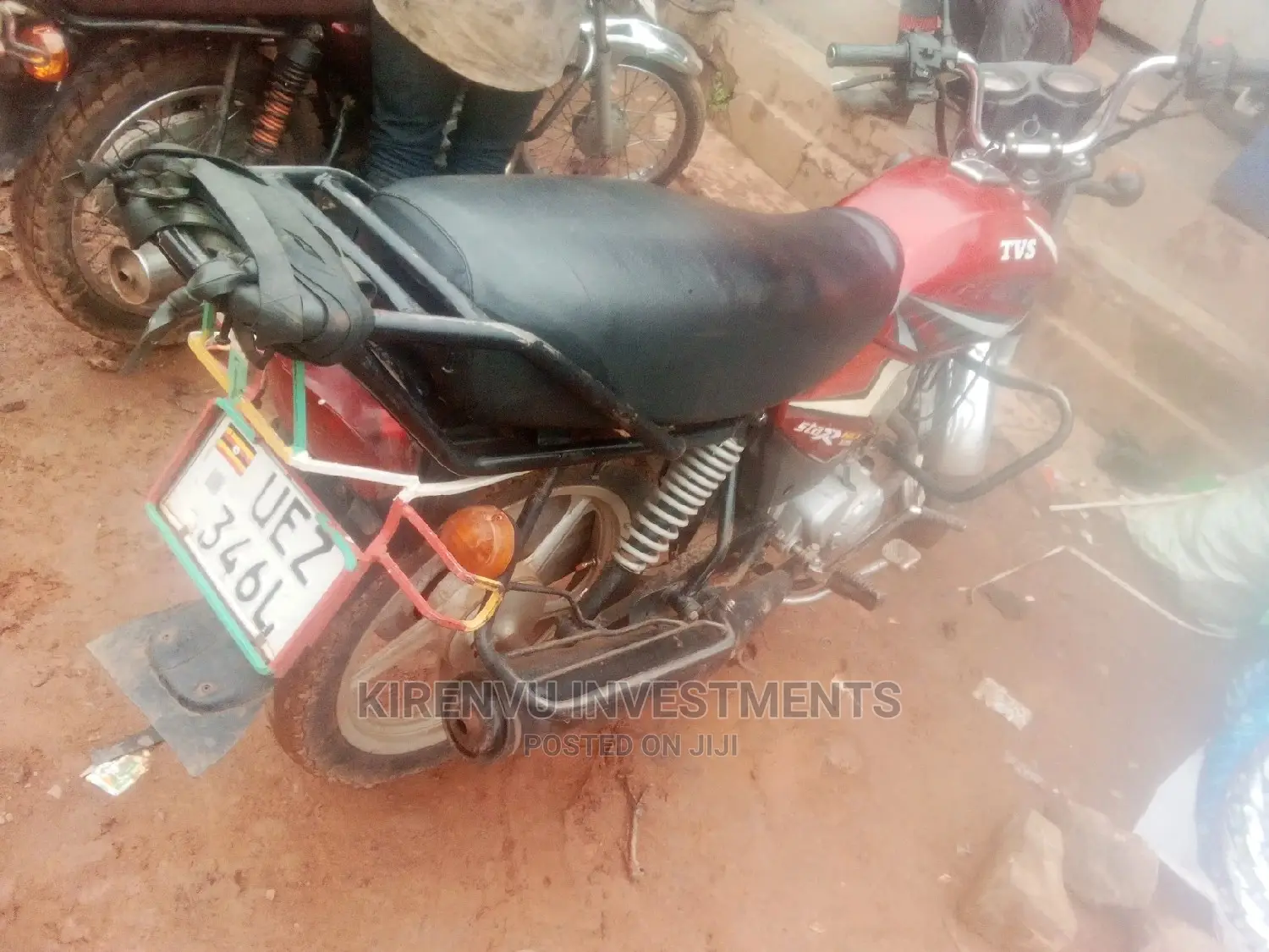 TVS HLX 125 2018 Pink