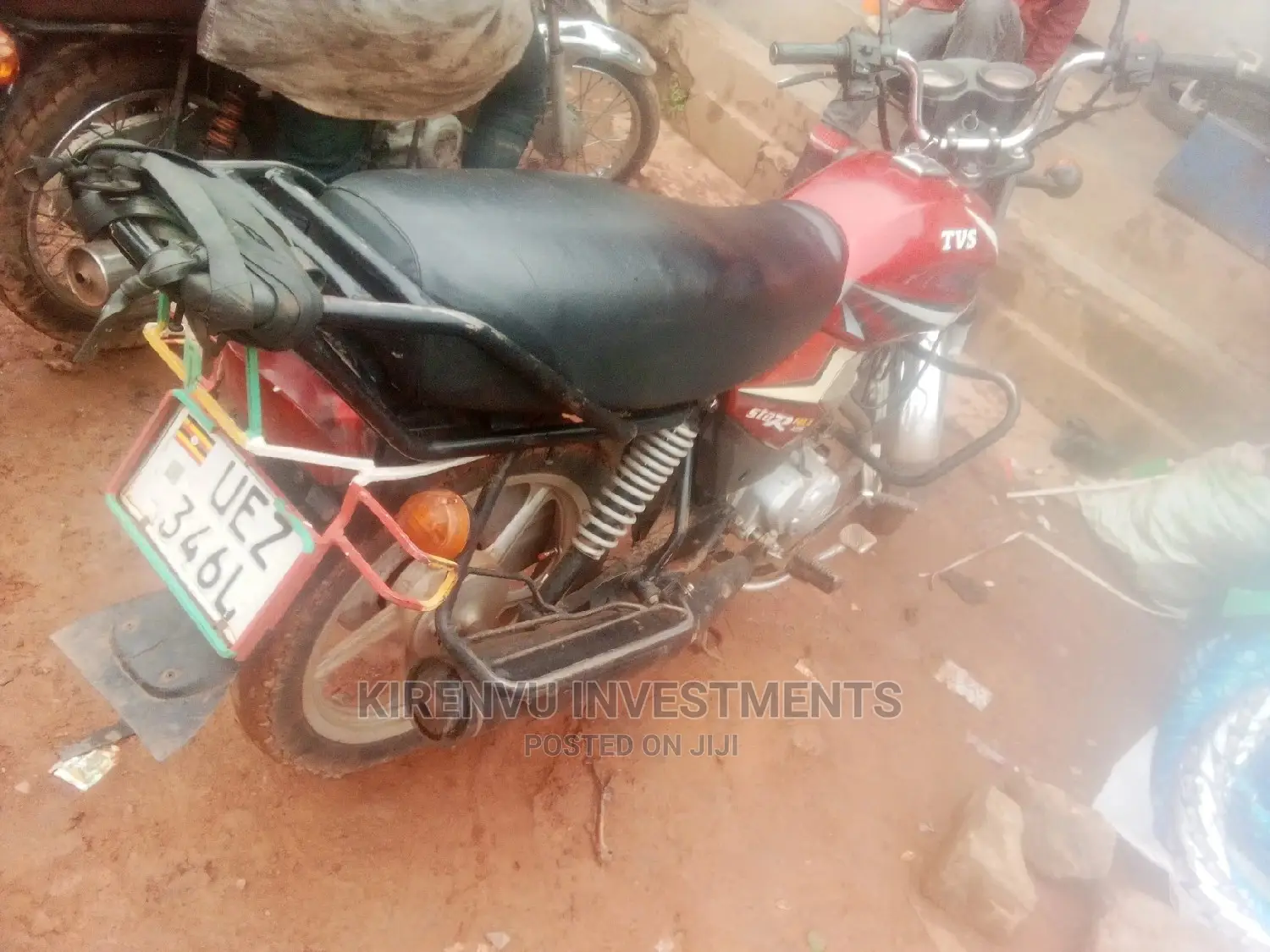 TVS HLX 125 2018 Pink