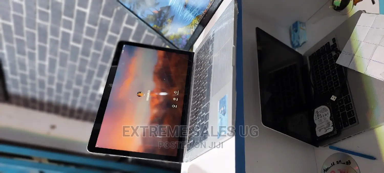 Laptop Apple MacBook Pro 2015 8GB Intel Core I5 SSD 128GB