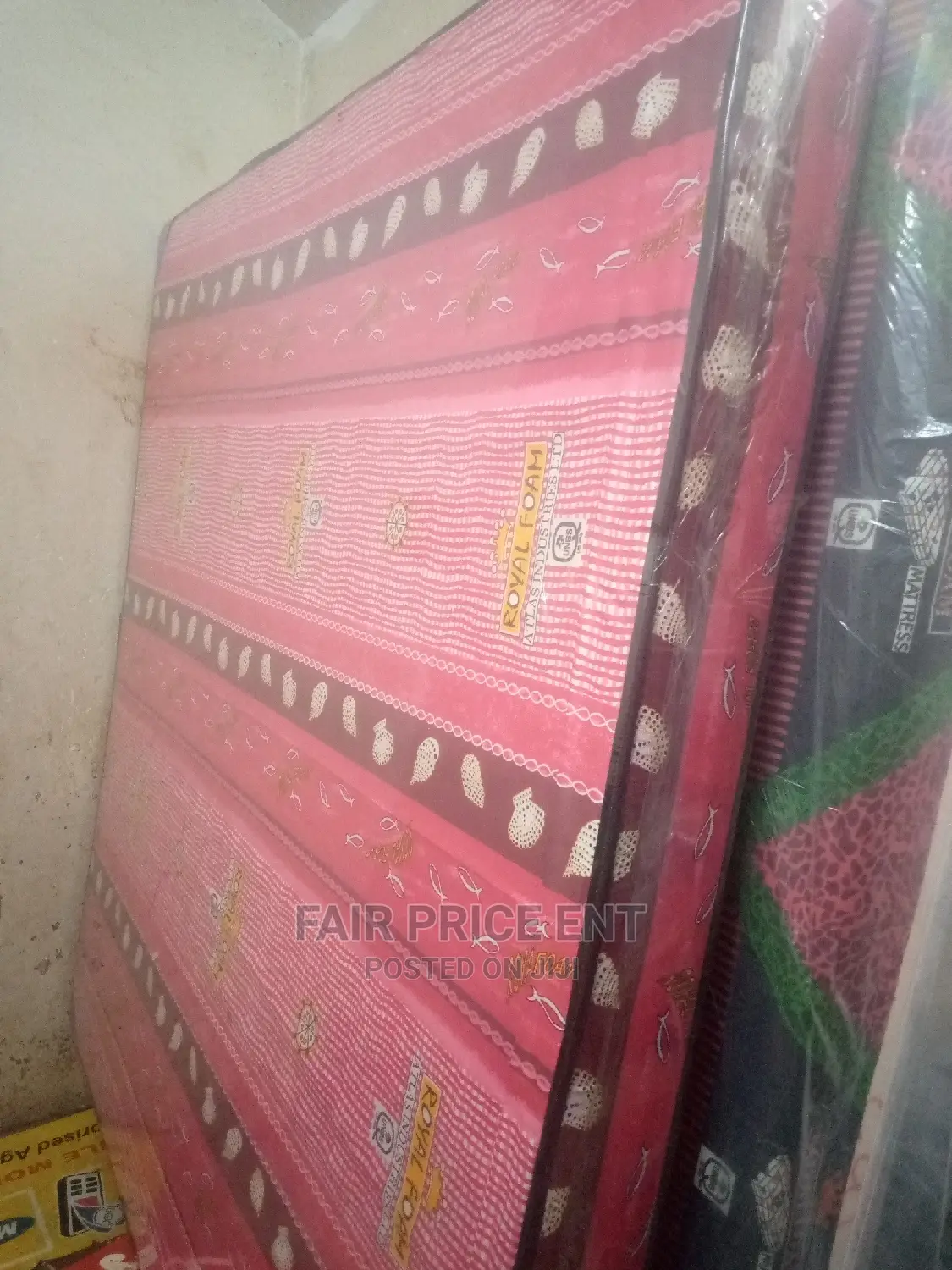 Royal Foam 5*6 6 Inches Sealed ( Pink)