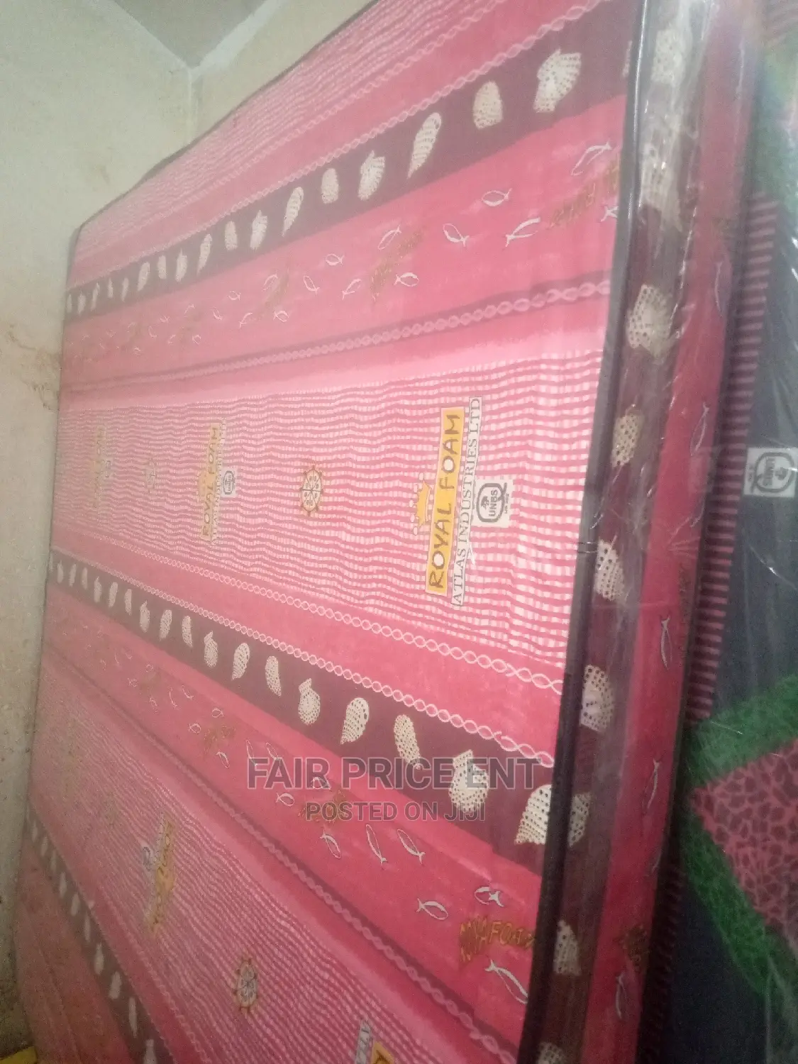 Royal Foam 5*6 6 Inches Sealed ( Pink)