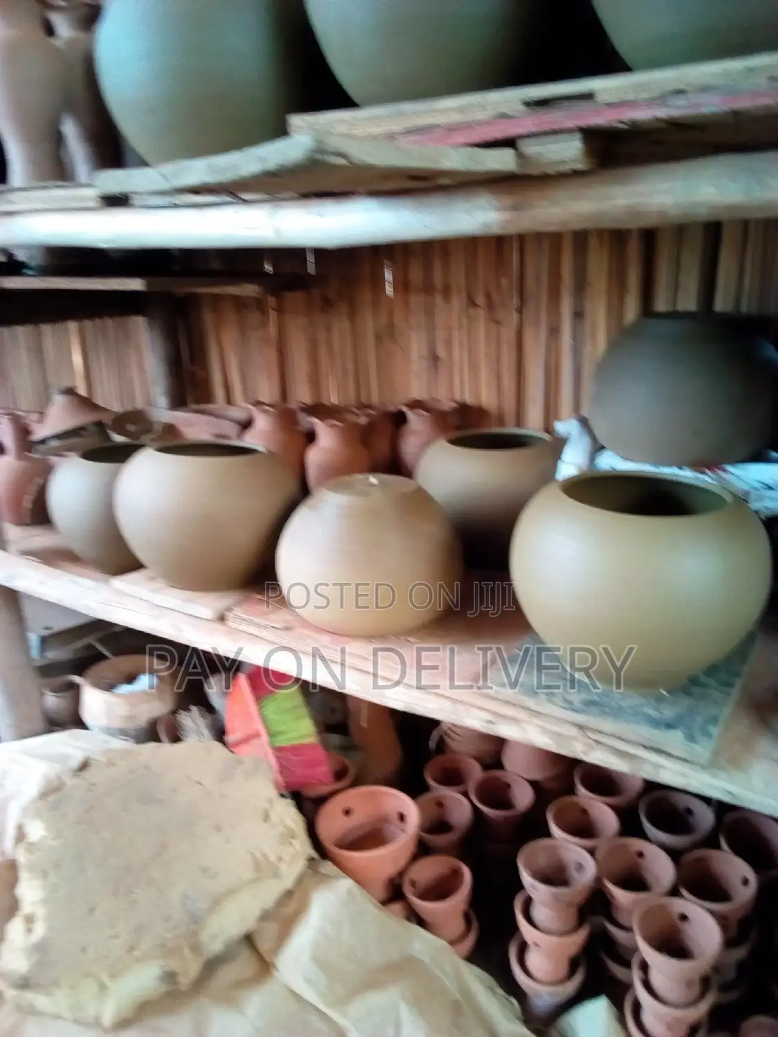 Natural Clay(Flower Pots)