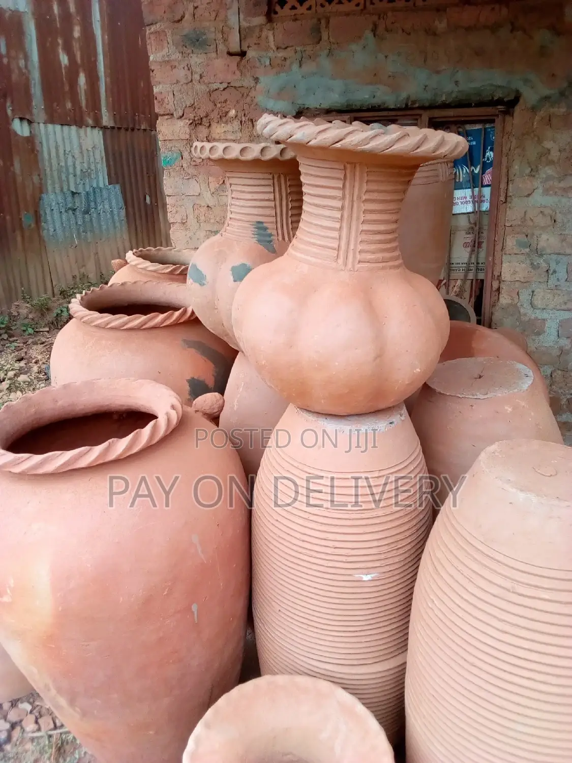 Natural Clay(Flower Pots)
