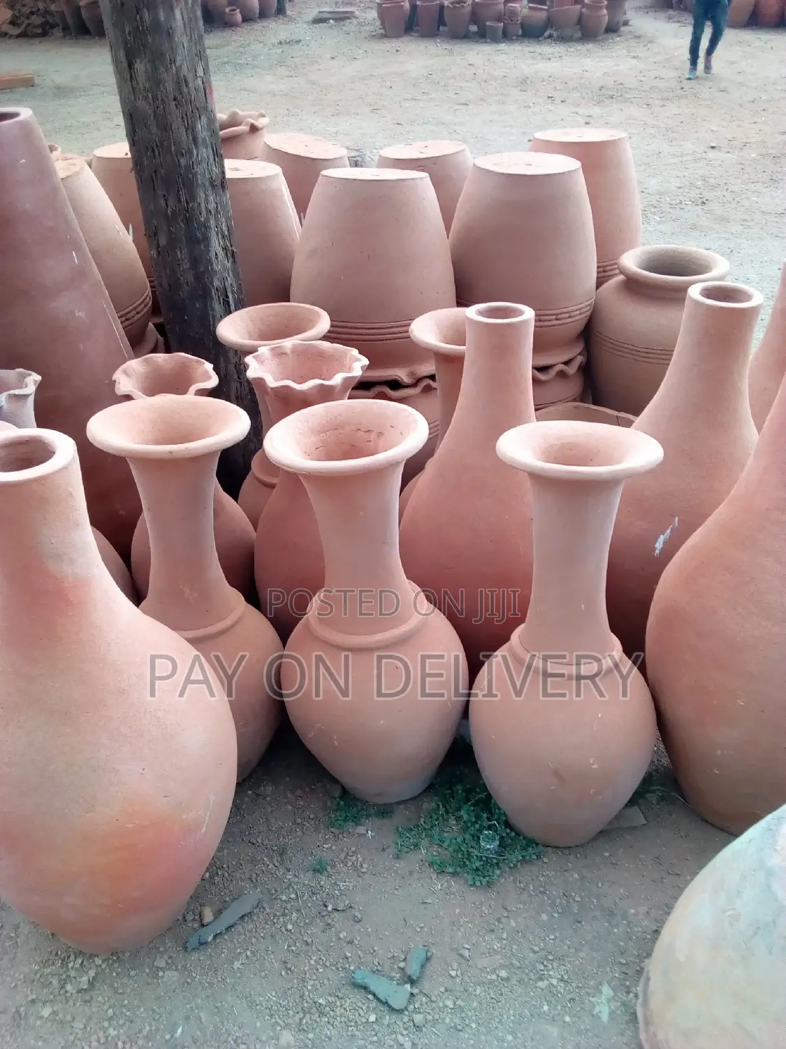 Natural Clay(Flower Pots)