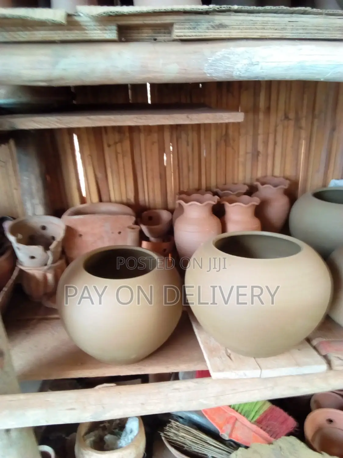 Natural Clay(Flower Pots)