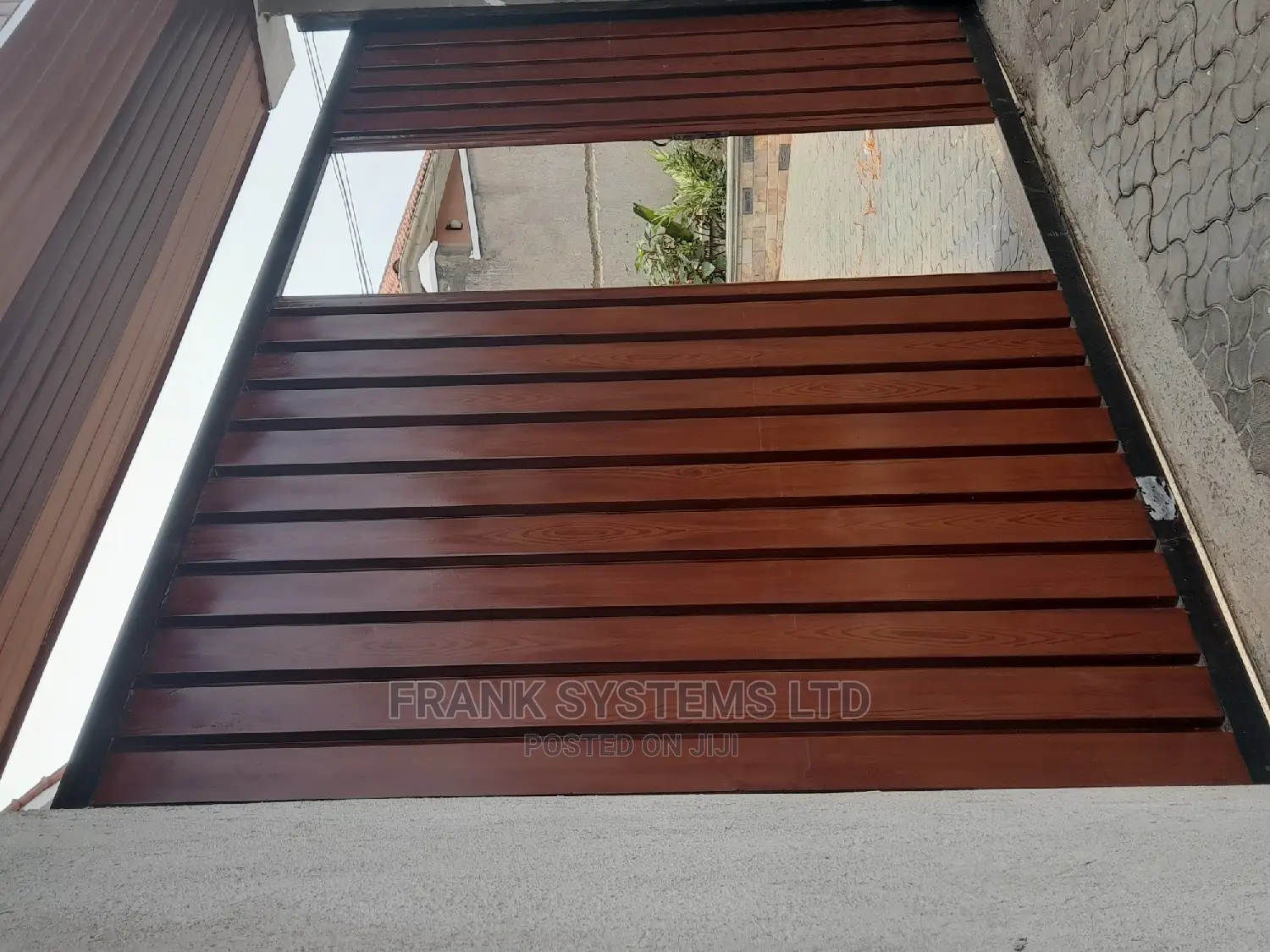 Metalic Sliding Gate 12by 9.5fts