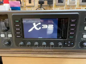 Behringer X32 Rack